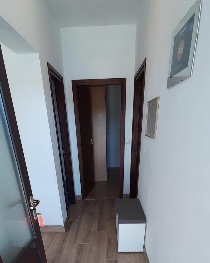 Apartment Classic Zrnovo Екстериор снимка